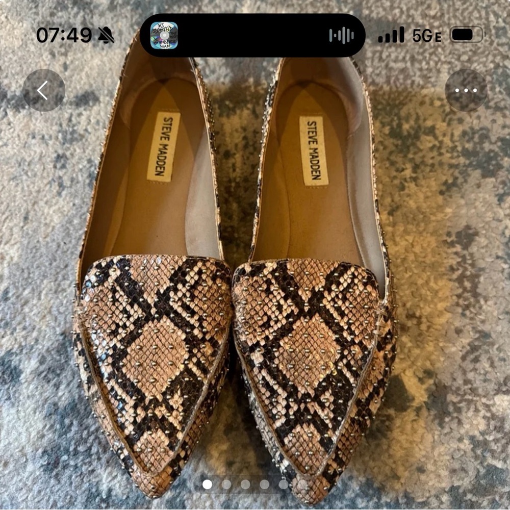 Steve Madden Brown and Tan Snakeskin Loafers
